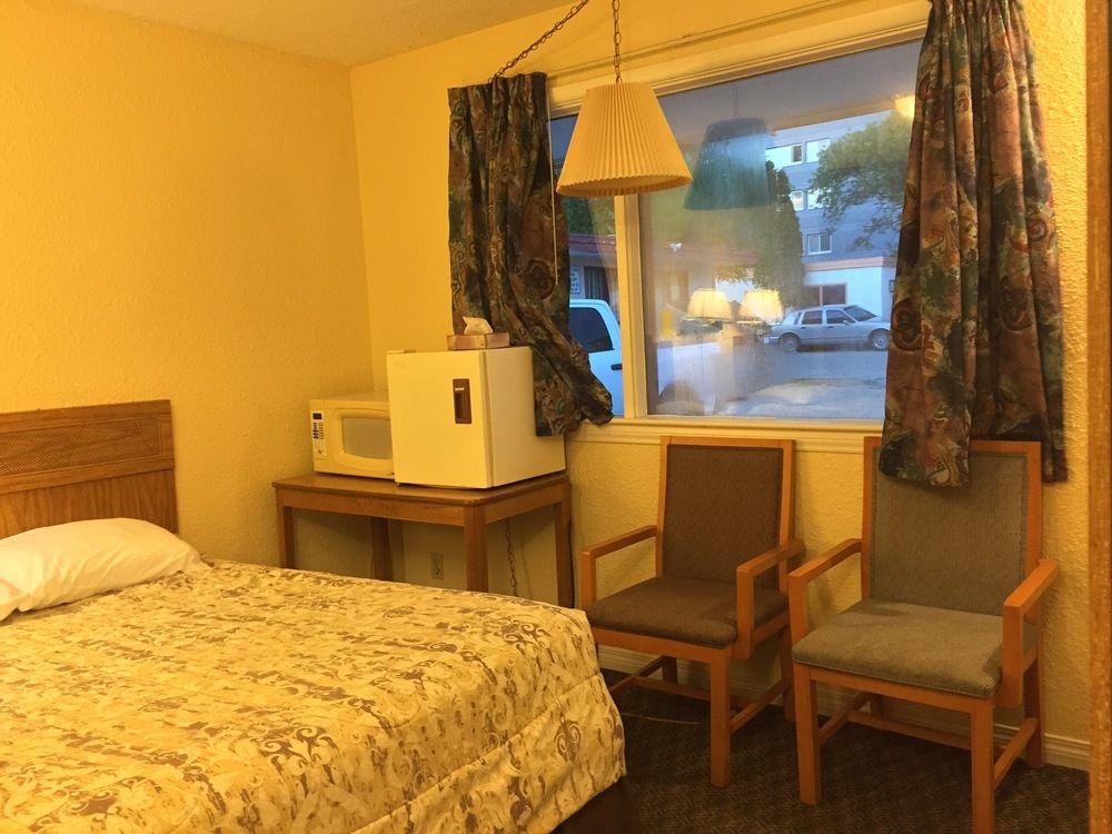 The Capri Motel Winnipeg Luaran gambar