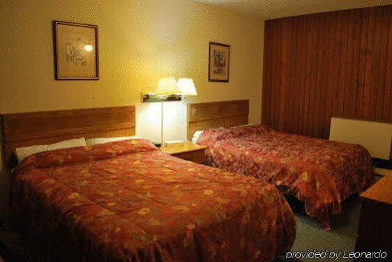The Capri Motel Winnipeg Luaran gambar